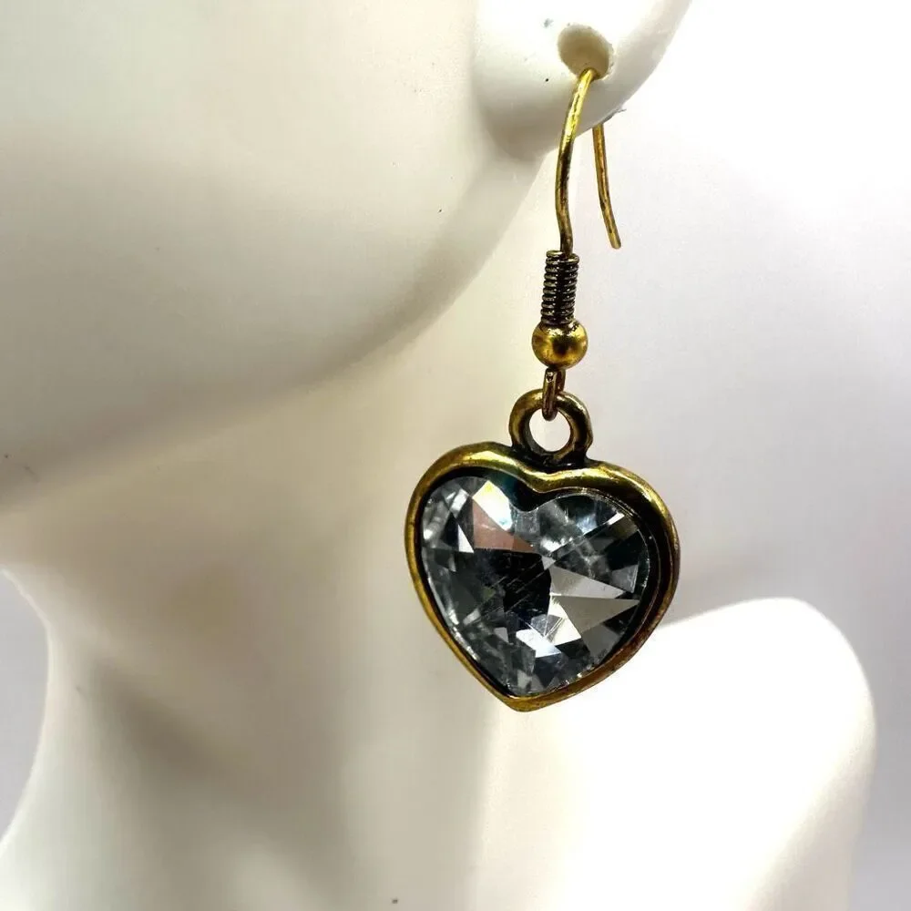 Gold tone rhinestone heart earrings